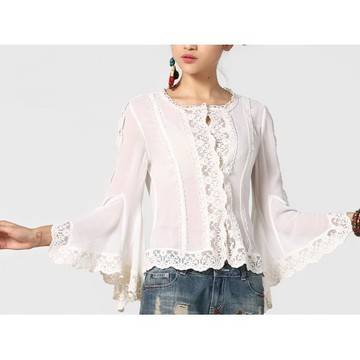 ВТАЛЕНА БЛУЗА С ДАНТЕЛА