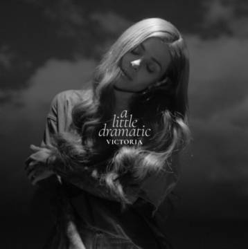 Ето я новата песен на Виктория за Евровизия