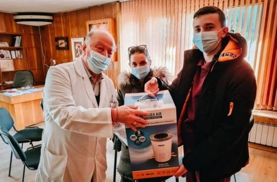 Успешен дарителски проект реализираха млади хора от Разлог