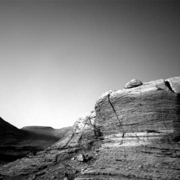 Марсоходът на НАСА Кюриосити започна вълнуващата научна кампания на Мон Мерку