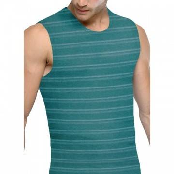 ВЪЛНЕНА ТЕНИСКА В ЗЕЛЕНО РАЙЕ БЕЗ РЪКАВ