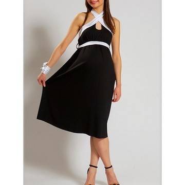 ЕКСТРАВАГАНТНА РОКЛЯ