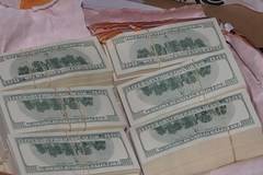 Как обявените за фалшификатори на пари излязоха на свобода