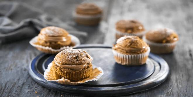 Орехови кексчета с кафе и шоколад