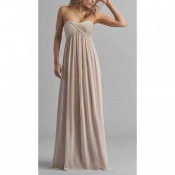 СТИЛНА РОКЛЯ ОТ ШИФОН