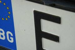 21-годишен хванат да управлява автомобил с чужди регистрационни табели в Разлог