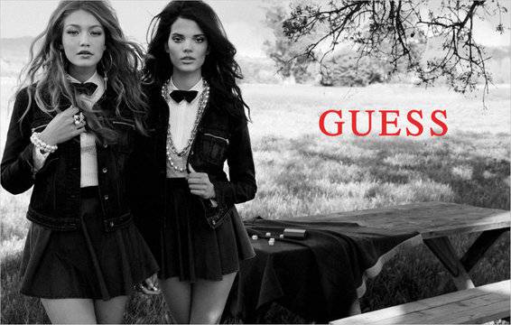 Модни находки на марката Guess