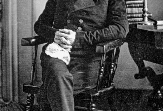 САЩ са родината на черния пиар, но и в България политическите плювни изобилстват