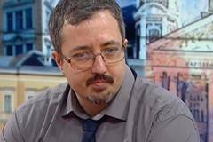 Математикът Томов: Ако отворим страната, може да стане страшно