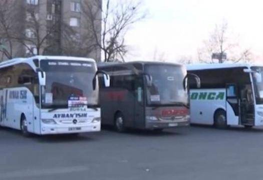 Пристигнаха за гласуване първите автобуси от Турция ВИДЕО