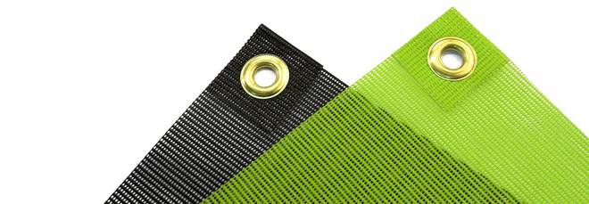 Меш банер за обличане на сгради и големи табели от винил