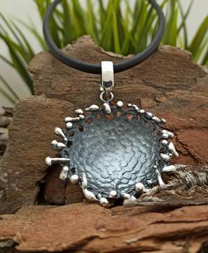 Дамски сребърен медальон 850M