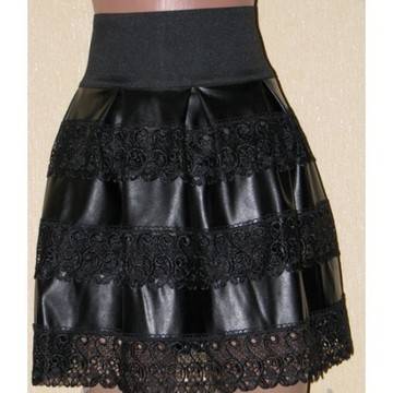 КОЖЕНА ПОЛА С ДАНТЕЛА