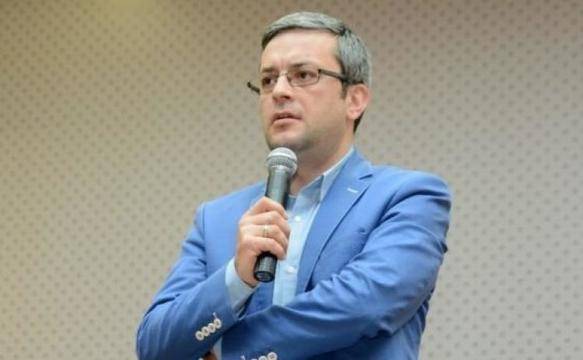 Тома Биков: На прага сме на политическа криза