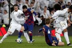 Кой е фаворит за титлата след Ел Класико?