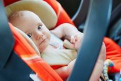 Бебешките столчета са опасни за майките