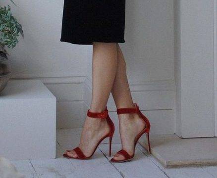 10 чифта сандали на висок ток, които да носите тази пролет