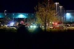 Осем убити при масова стрелба в Индианополис