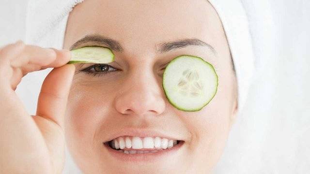 Как да премахнем лесно торбичките под очите вкъщи?