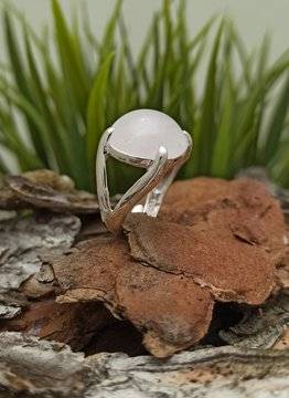 Дамски сребърен пръстен с розов кварц 1275R