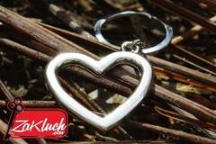 Стилно сърчице, ключодържател, изработен от метал