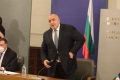 Ще дойде ли Борисов в НС след операцията?
