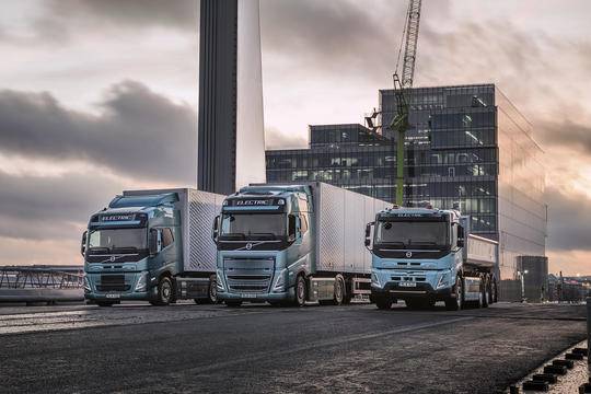 Пълната гама камиони Volvo вече се предлага в електрически вариант