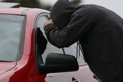 Откраднаха незаключен „Сеат“ в Разлог