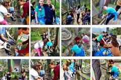 Деца засаждаха цветя на панорамна алея „Стъпалата“ в Разлог