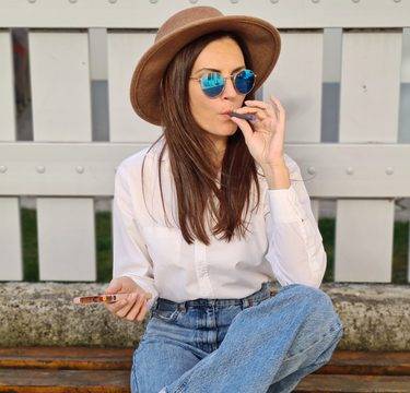 MONQ Е АРОМАТЕРАПИЯ ОТ НОВО ПОКОЛЕНИЕ