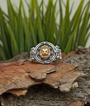 Масивен сребърен пръстен с “Герб и глава на Лъв”