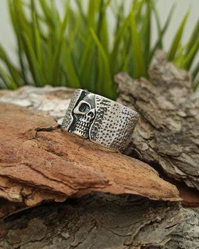 Унисекс сребърна халка с череп 1292R