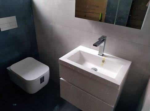 Правила за подреждане на баня в дървена селска къща.