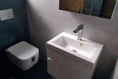 Правила за подреждане на баня в дървена селска къща.