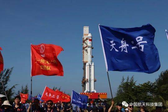 Китай е в готовност да изстреля товарния кораб Тянжоу до модула на новата станция Тянхъ