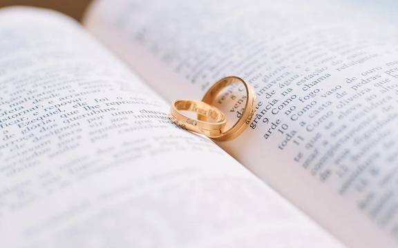 Изработка на брачни халки