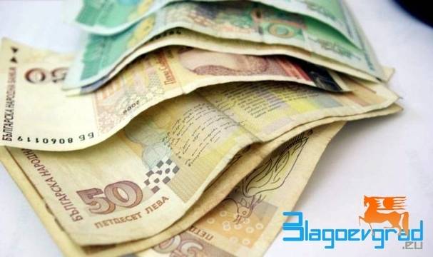 Двоен скок на лошите бързи заеми по време на пандемията