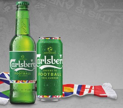 Спечелете система за домашно кино, телевизори, футболни чаши, футболни топки и кенчета бира от Carlsberg