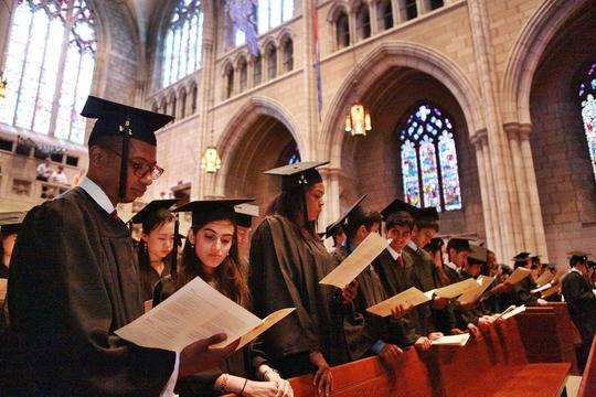 Откриване на втория фронт на неомарксизма: борбата за миналото