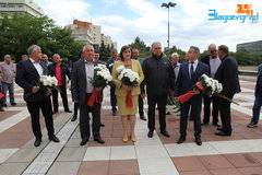 Лидерът на БСП Корнелия Нинова пристигна в Благоевград за откриването на предизборната кампания