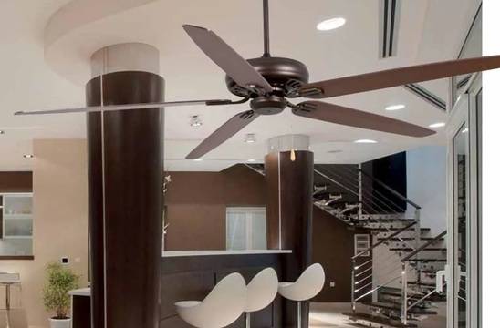 Три основни предимства на таванните вентилатори