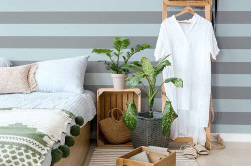 Какъв да бъде тапета или фототапета за малка спалня?