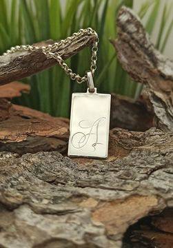 Сребърна плочка с гравиране на инициали по избор на клиента Nikolas