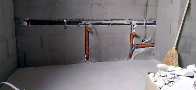 Водопроводчик. ВиК услуги в София