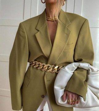 Kак да трансформираме тоалетът си за секунди с помощта на един аксесоар