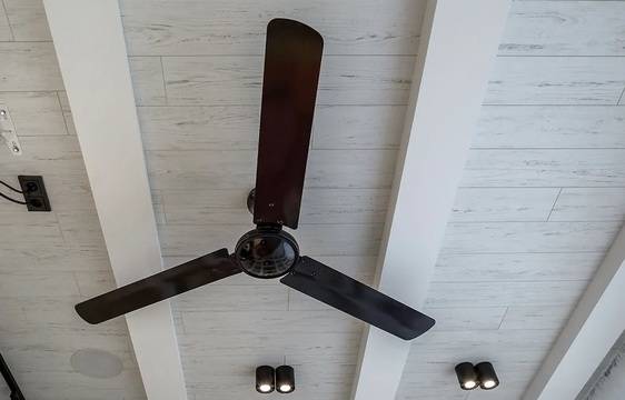 От къде да закупим таванни вентилатори във Велико Търново