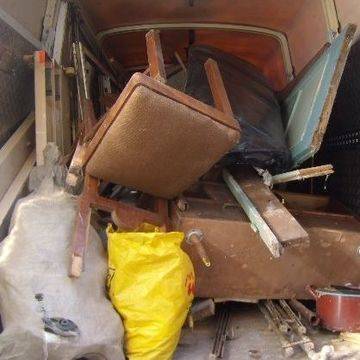 Почистване на мазета и тавани СофияУслуга, свързана с почистване в София, България