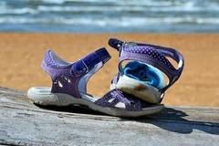 Обувай сандалите и бегом към парка