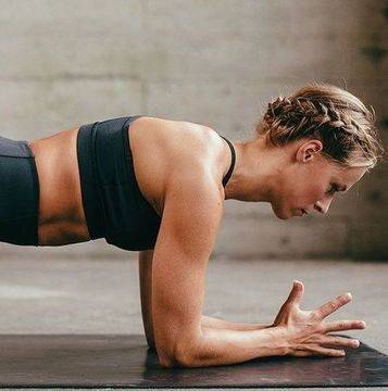 15-минутна тренировка за горна част с Британи Уилямс