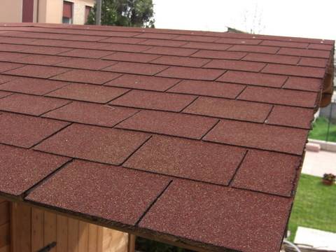 Как професионално да се поставят битумни керемиди?